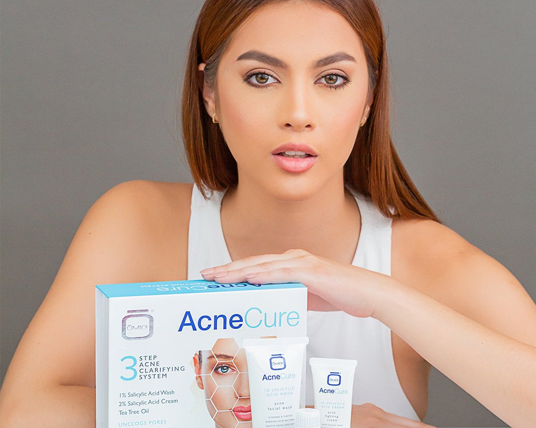 AcneCure Essentials: Your Skincare Solution for Acne-Prone Skin - omicskincare